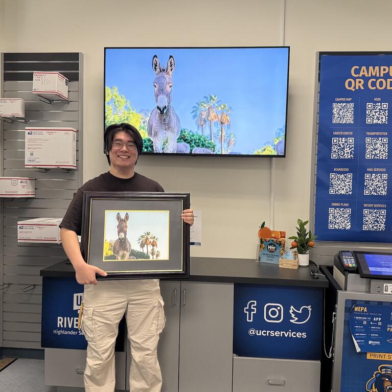 R'Card contest winner Dennis Cha.